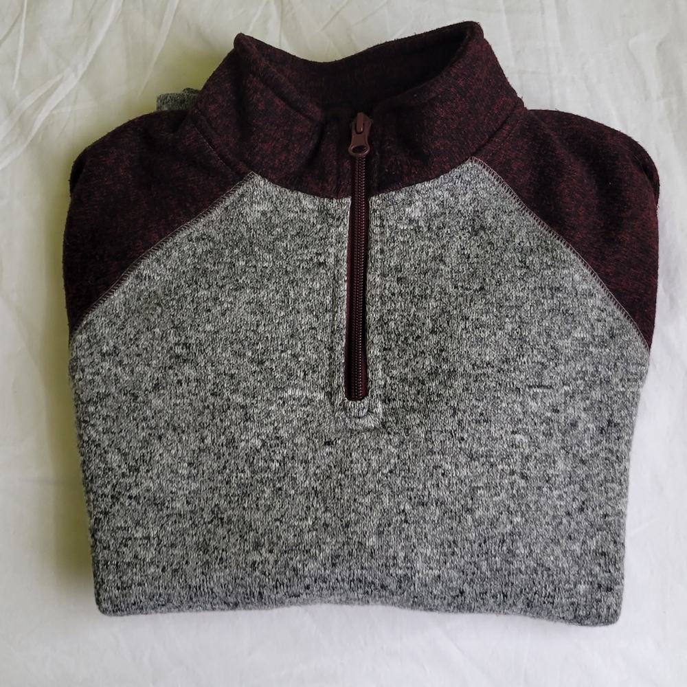 Boy's Sweater - Picture 3 of 3
